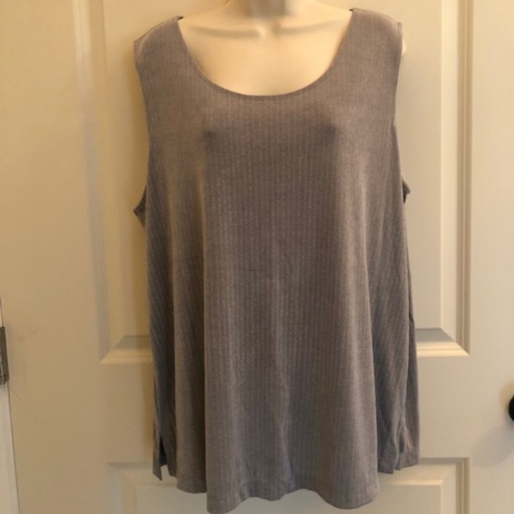 NWT Draper's & Damon's Gray White Pinstripe Tank Sleeveless Slit Side Size 2X